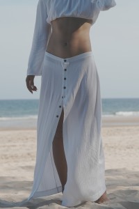 Darsea Island Wear沙滩海岛度假白色前扣半身长裙海边优雅性感